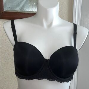 Black Padded Lacy Removable Straps Bra